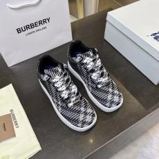 Burberry Low Shoes